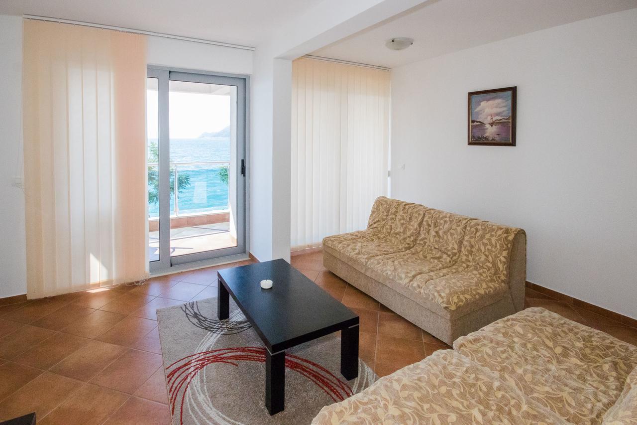 Apartments Palma ドプラー・ヴォダ エクステリア 写真
