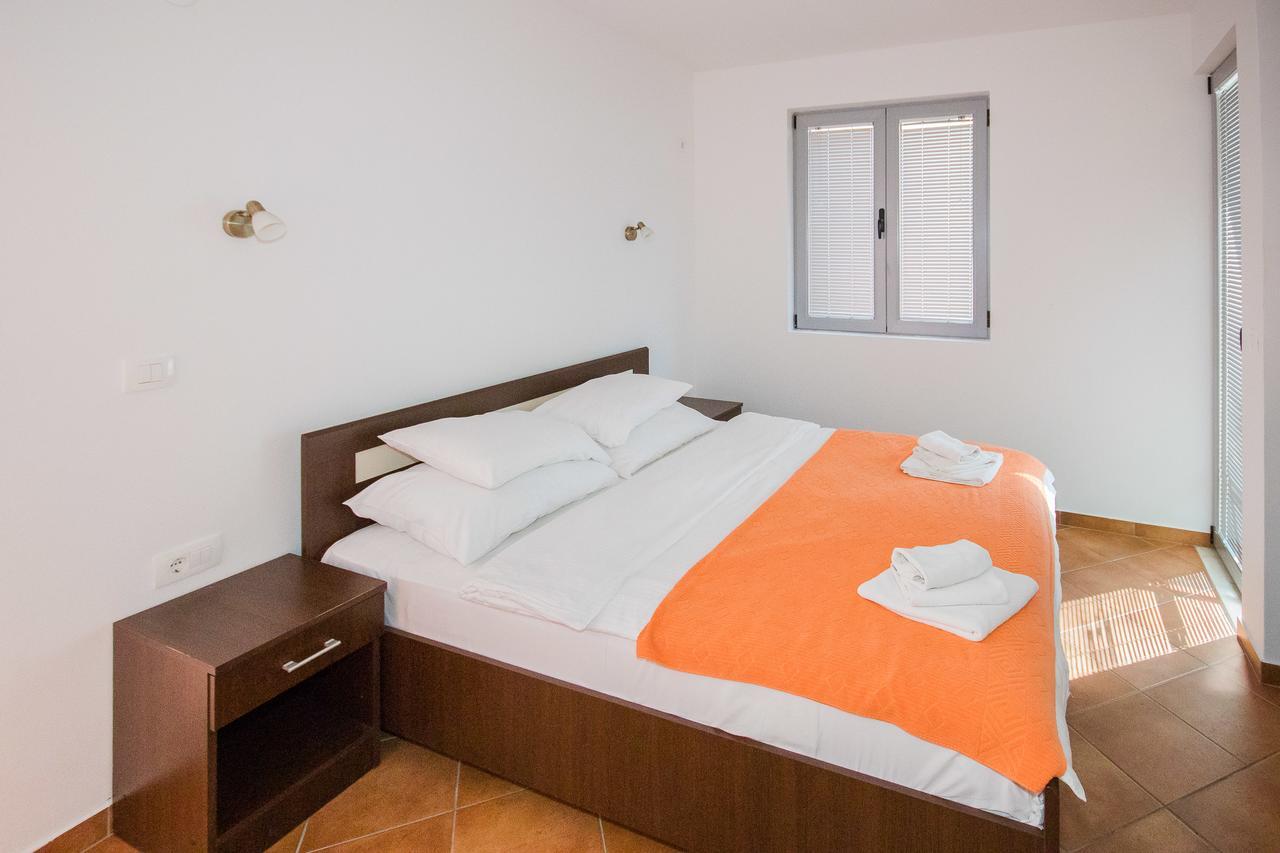 Apartments Palma ドプラー・ヴォダ エクステリア 写真
