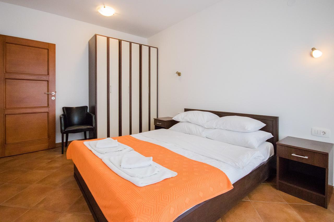 Apartments Palma ドプラー・ヴォダ エクステリア 写真