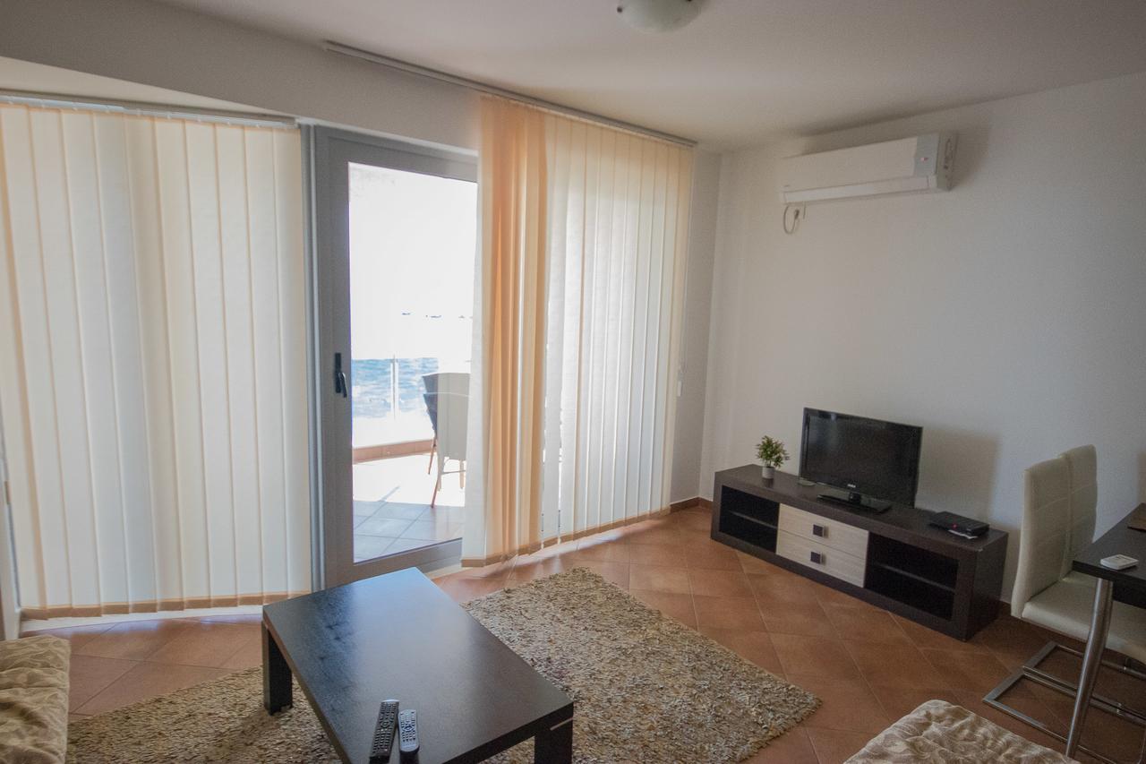 Apartments Palma ドプラー・ヴォダ エクステリア 写真
